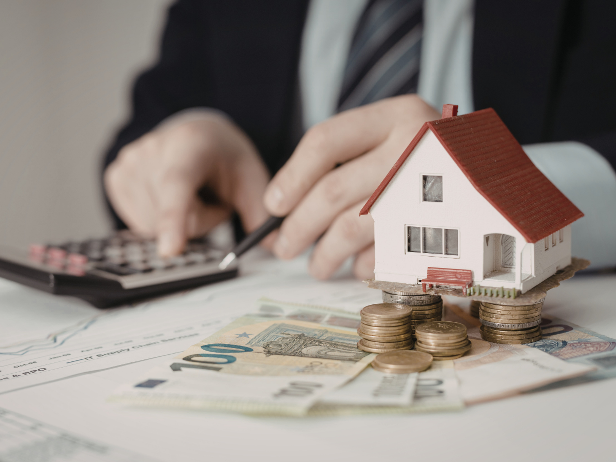 Home Loan Rates 2026: कौन-सा बैंक दे रहा सबसे सस्ता लोन? घर खरीदने वालों के लिए अहम खबर - Photo Gallery