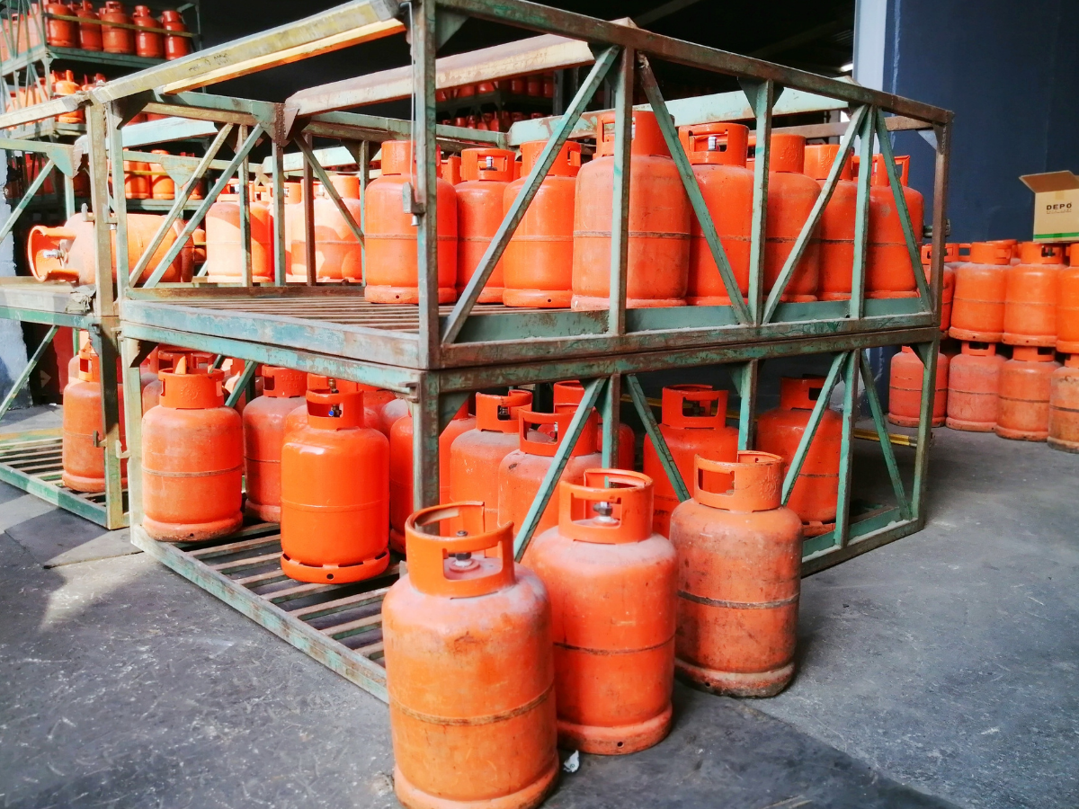 होर्मुज में हलचल…LPG को लेकर आई डराने वाली रिपोर्ट; भारत में कैसे पडे़गा इसका असर? - Photo Gallery