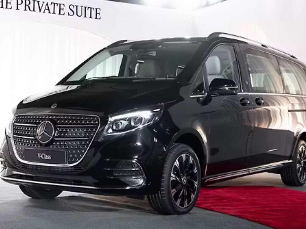 Shah Rukh Khan Car Collection: Mercedes-Benz V-Class बनी नई पहचान! किंग खान की लग्ज़री कार लिस्ट हुई लंबी - Photo Gallery