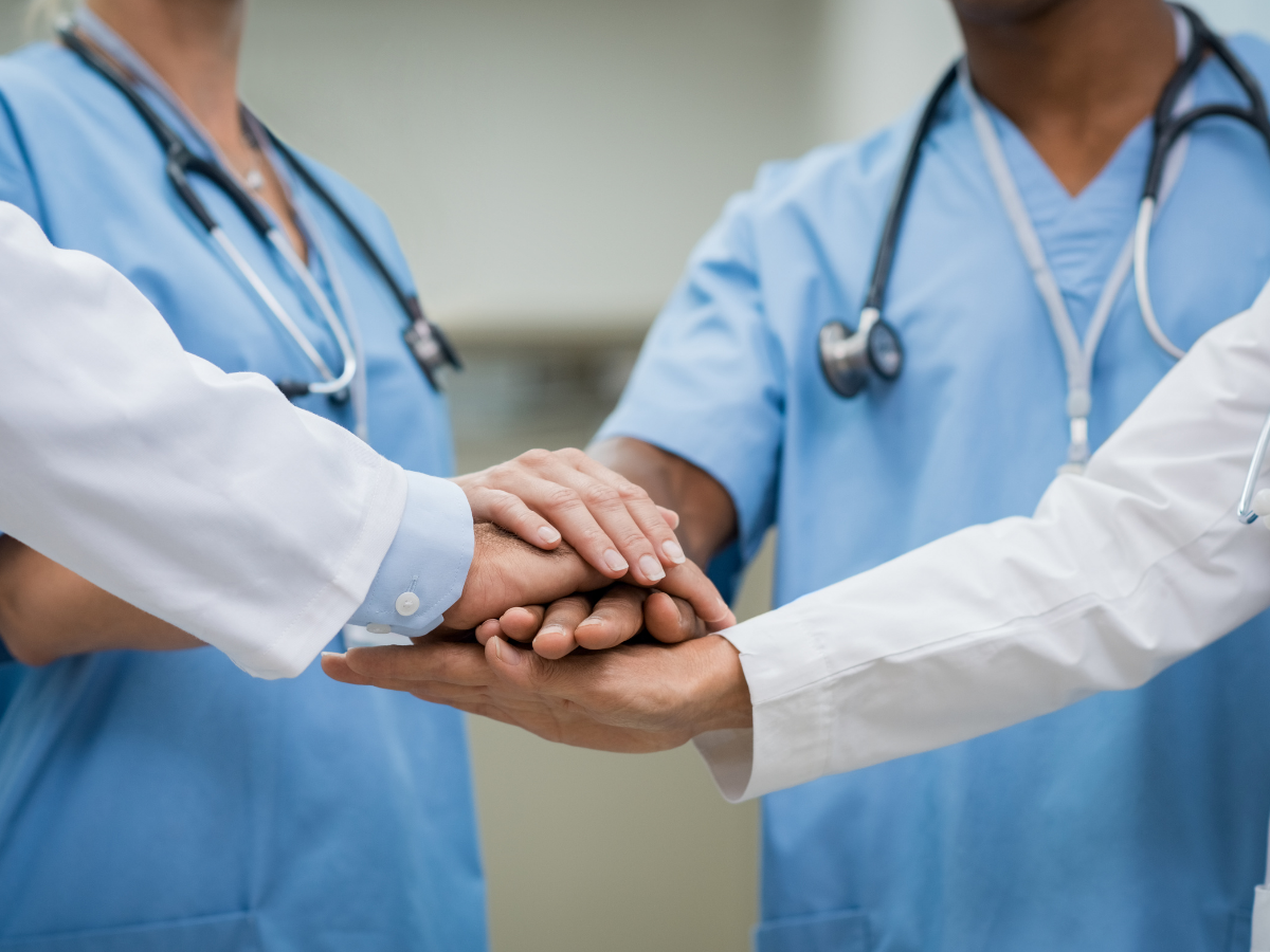 मरीजों को मिलेगा न्याय, अस्पतालों की मनमानी फीस पर लगेगा ब्रेक! IRDAI का बड़ा एक्शन - Photo Gallery