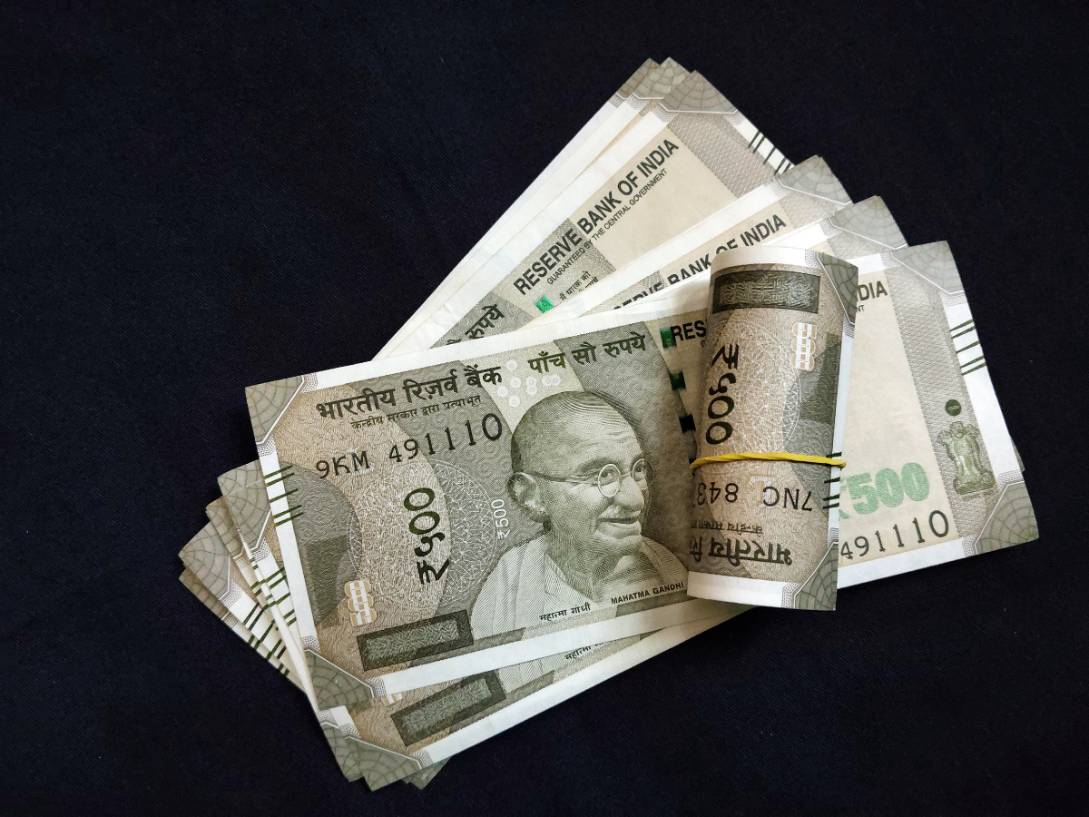 PPF vs SIP: सुरक्षित पैसा या तगड़ा रिटर्न? जानिए कौन है बेहतर - Photo Gallery