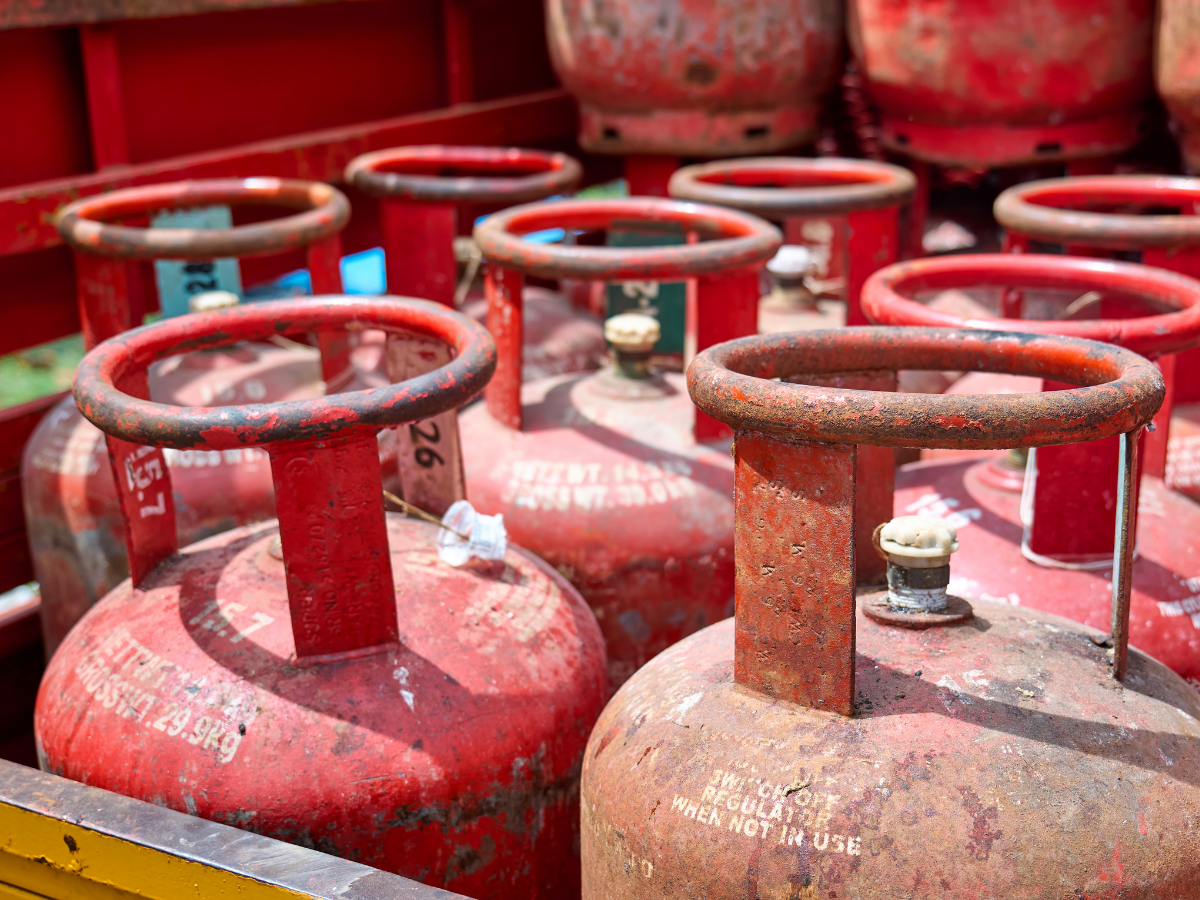 होर्मुज में हलचल…LPG को लेकर आई डराने वाली रिपोर्ट; भारत में कैसे पडे़गा इसका असर? - Photo Gallery