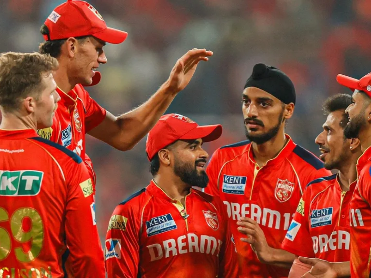 IPL 2026: आईपीएल 2026 प्लेऑफ की हो गई भविष्यवाणी, ये 4 टीमें खेलेंगी प्लेऑफ - Photo Gallery