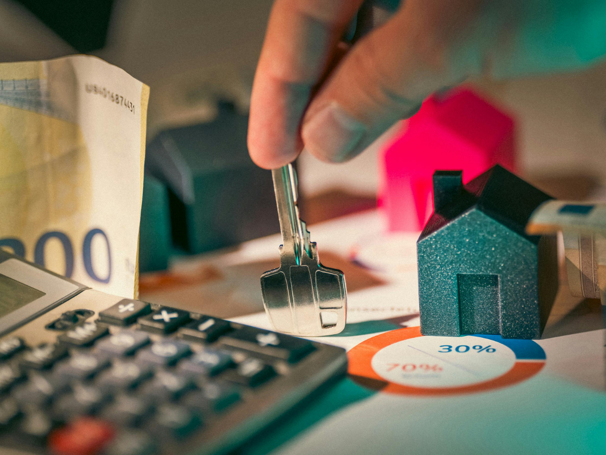 Home Loan Rates 2026: कौन-सा बैंक दे रहा सबसे सस्ता लोन? घर खरीदने वालों के लिए अहम खबर - Photo Gallery