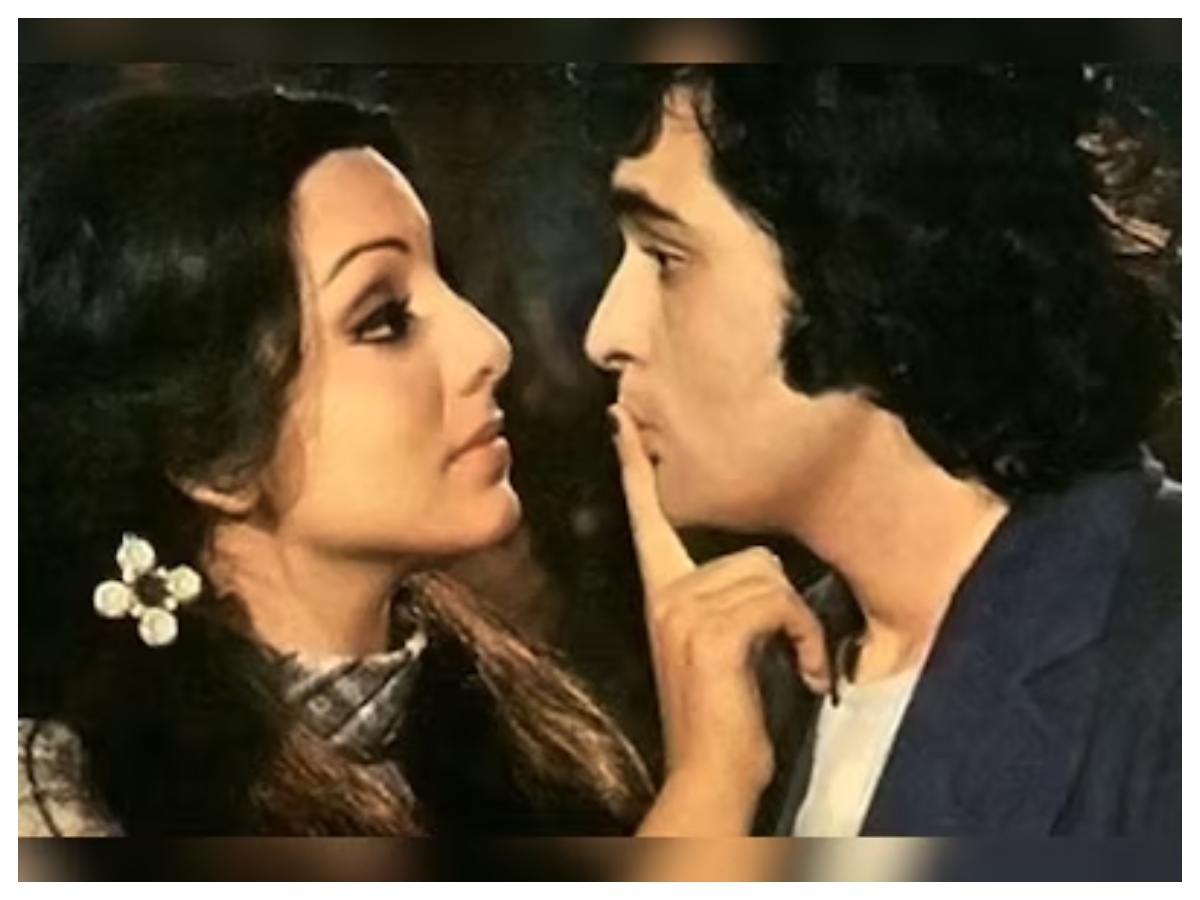 Asha Bhosle songs: ‘पिया तू अब तो आजा’ से ‘दम मारो दम’ तक, आशा भोसले के 10 आइकॉनिक गाने - Photo Gallery