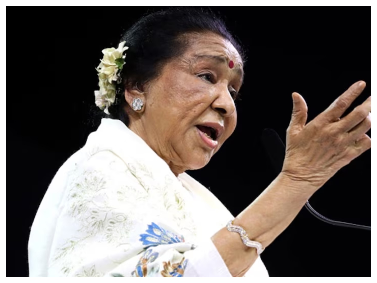 Asha Bhosle songs: ‘पिया तू अब तो आजा’ से ‘दम मारो दम’ तक, आशा भोसले के 10 आइकॉनिक गाने - Photo Gallery