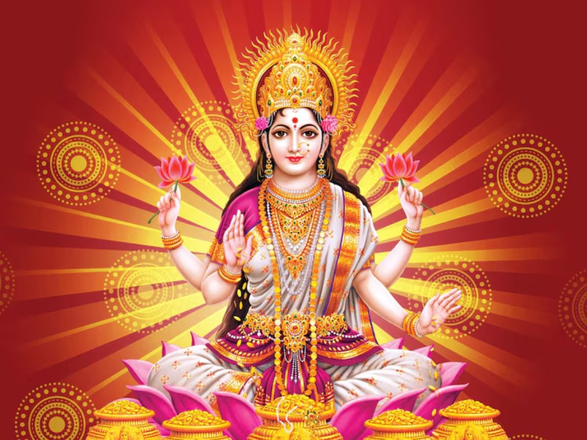 Chaitra Purnima 2026: चैत्र पूर्णिमा के दिन आज जरूर करें ये उपाय, घर में होगा धन लाभ - Photo Gallery