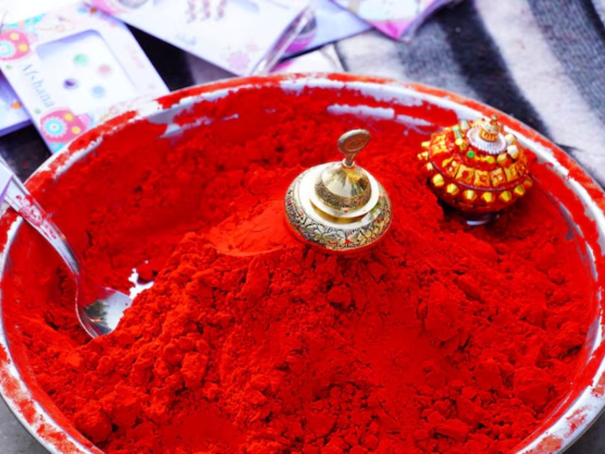 Hanuman Jayanti 2026: आज हनुमान जयंती के दिन जरूर दान करें ये 7 चीजें, घर में आएगा Good Luck! - Photo Gallery