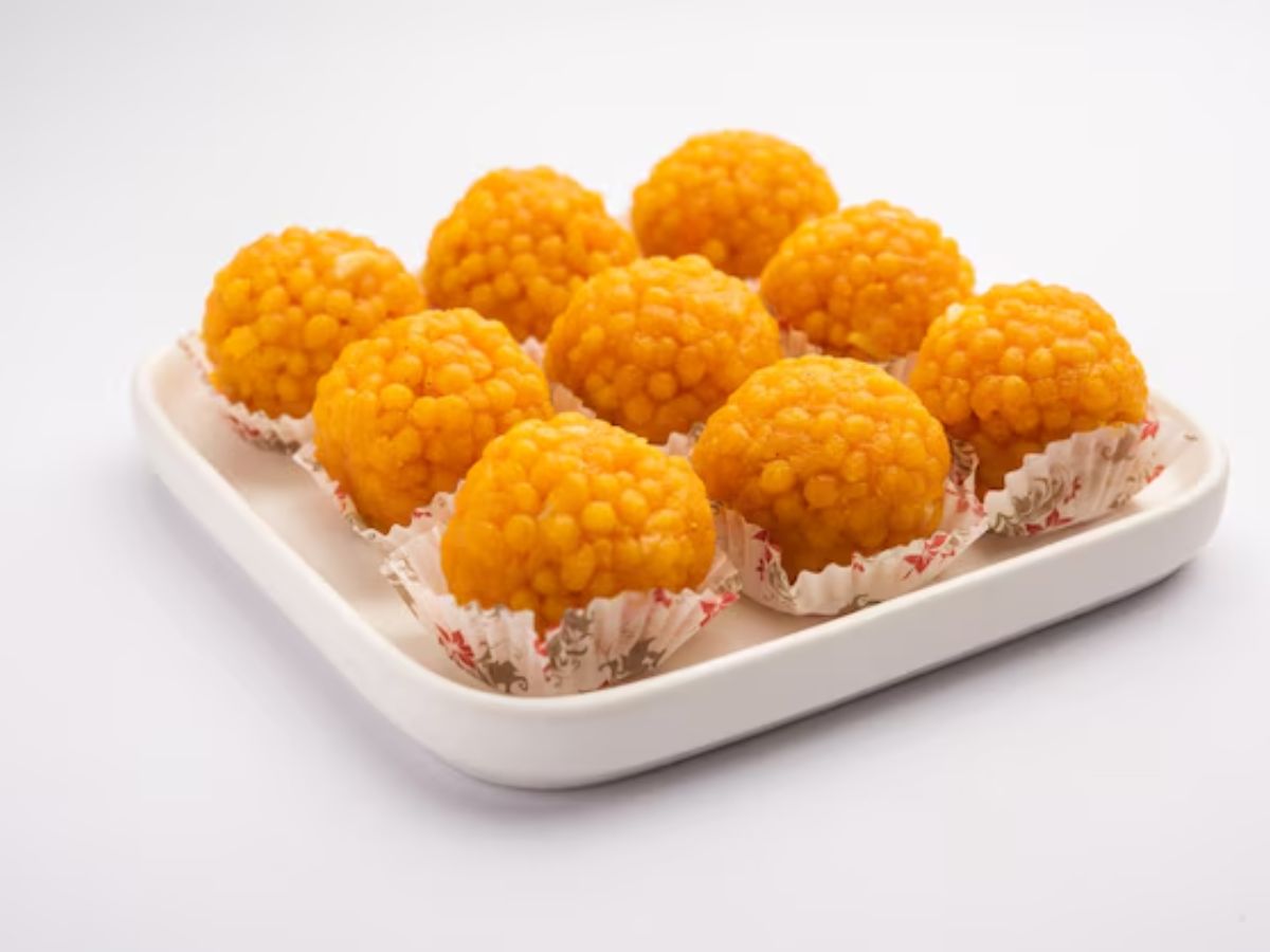 Hanuman Jayanti 2026: आज हनुमान जयंती के दिन जरूर दान करें ये 7 चीजें, घर में आएगा Good Luck! - Photo Gallery