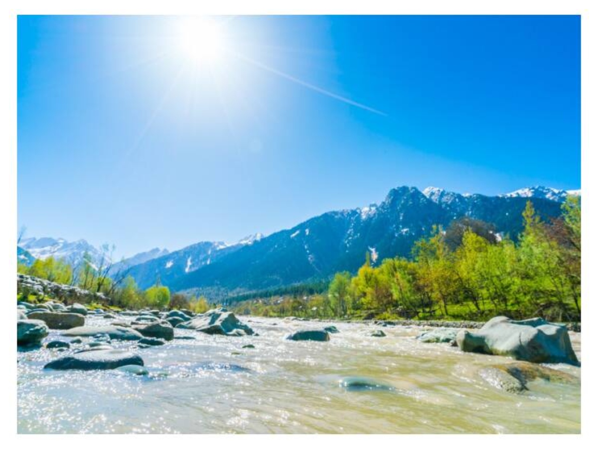 Himachal Day 2026: जानिए कैसे 30 रियासतों के विलय से बना हिमाचल प्रदेश और क्यों 15 अप्रैल है खास - Photo Gallery