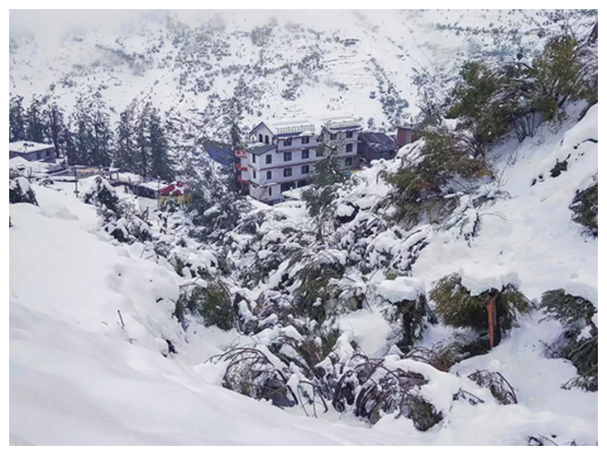 Himachal Day 2026: जानिए कैसे 30 रियासतों के विलय से बना हिमाचल प्रदेश और क्यों 15 अप्रैल है खास - Photo Gallery