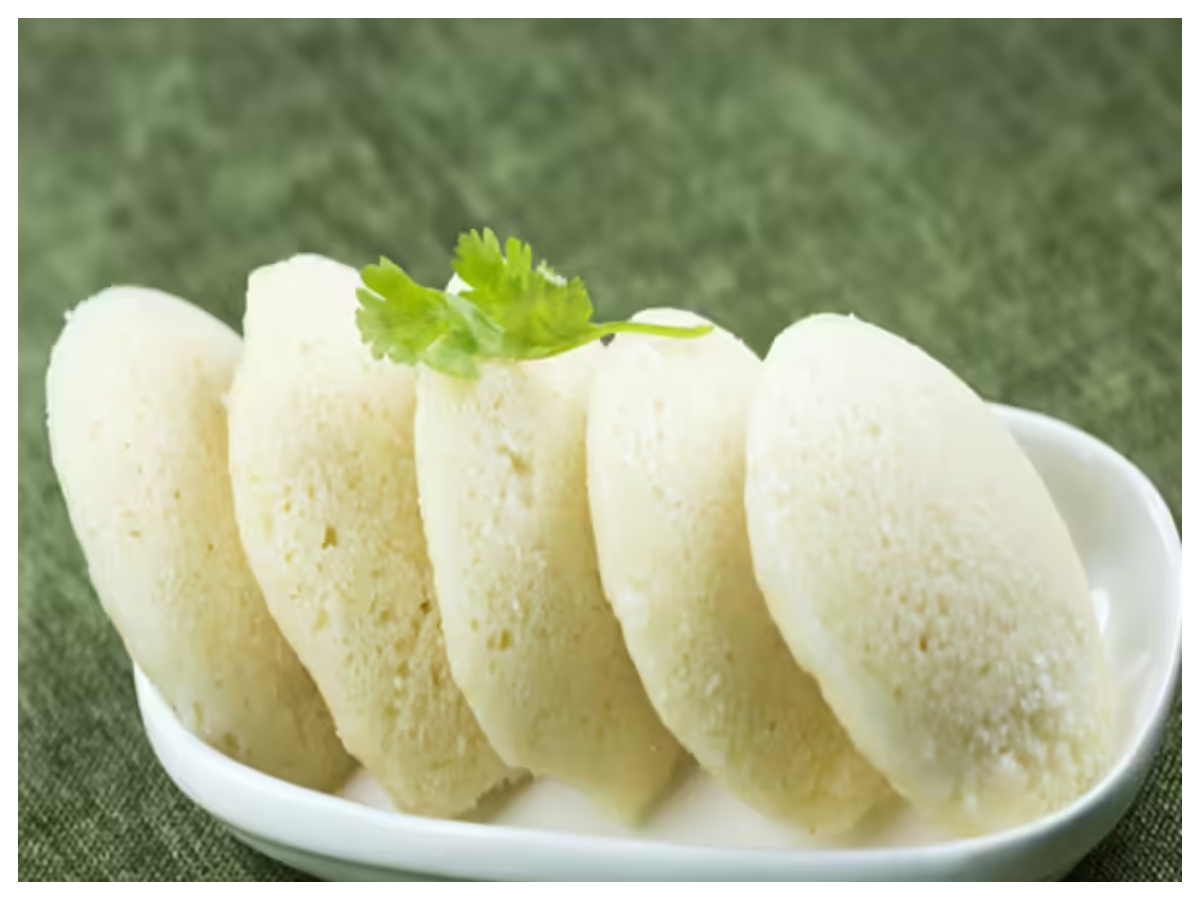 Idli history: क्या आप जानते हैं? इडली का विदेशी कनेक्शन, कैसे राजाओं के साथ भारत पहुंची ये खास डिश - Photo Gallery