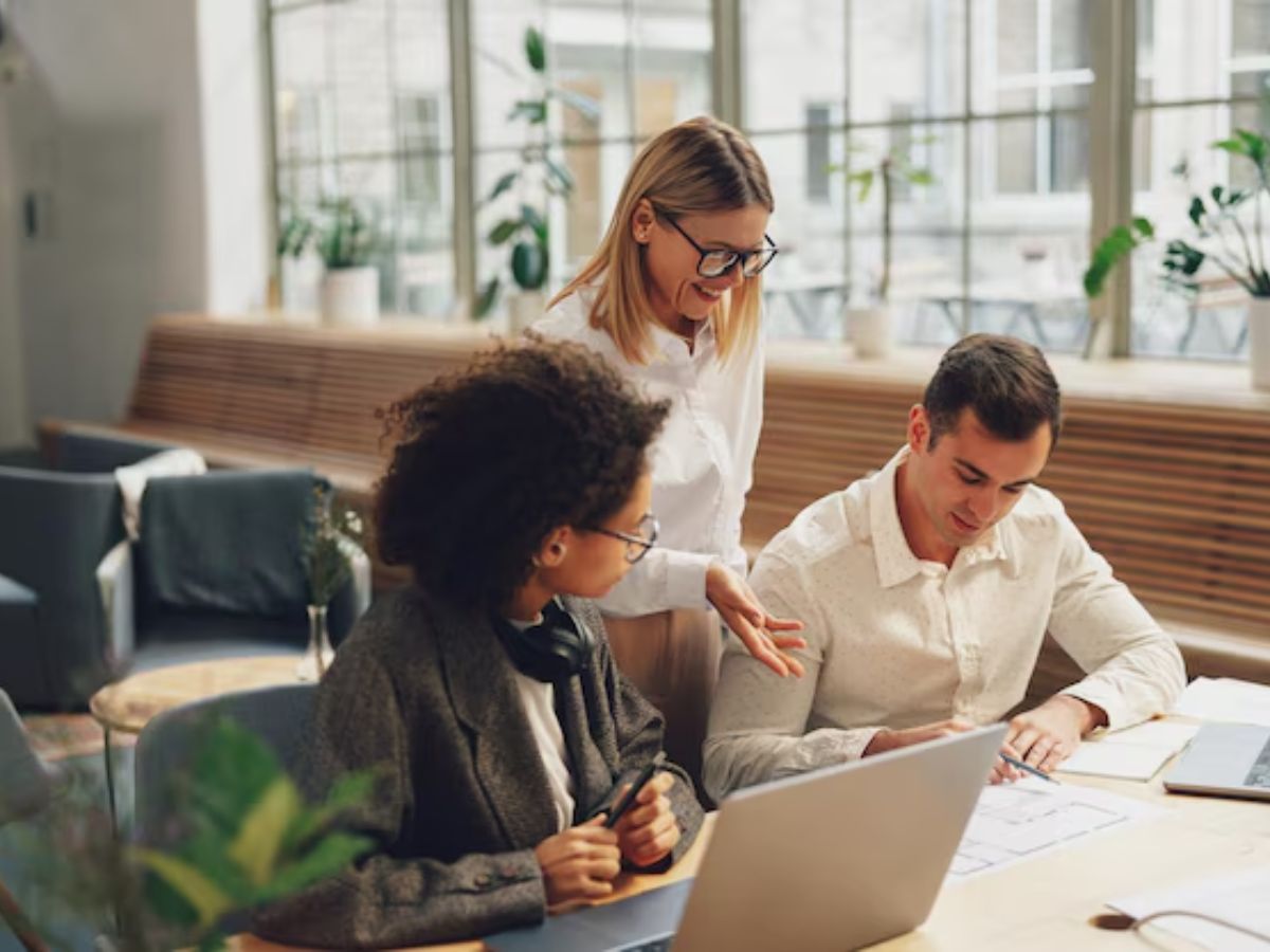 New Labour Code:  क्या सच में 1 साल नौकरी करने पर मिलेगी ग्रेच्युटी, जानें किन लोगों के लिए है ये नियम? - Photo Gallery