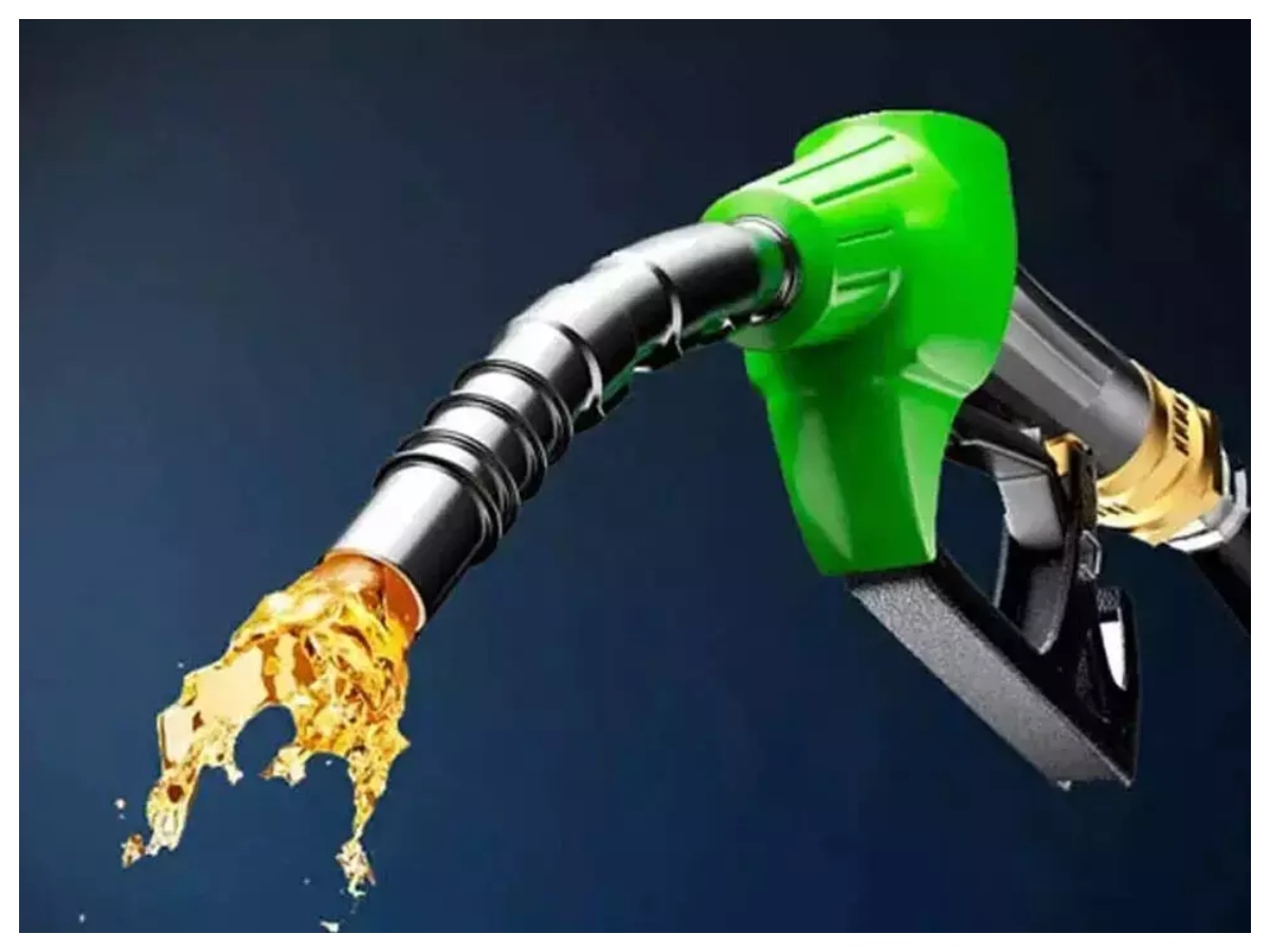 Petrol diesel price: अंतरराष्ट्रीय तनाव का असर, भारत में पेट्रोल-डीजल महंगे होने की आशंका, जानें ताजा रेट - Photo Gallery