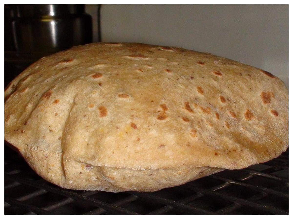 Summer diet tips: गर्मियों में पेट रहेगा ठंडा और साफ! इस अनाज की रोटी बदल देगी आपकी सेहत - Photo Gallery