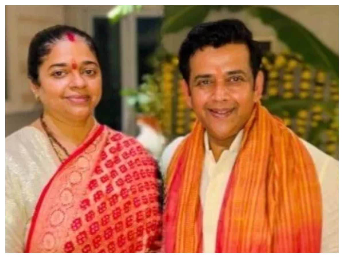 Ravi Kishan love story: पत्नी को देवी मानते हैं रवि किशन, सफलता का देते हैं श्रेय, जानिए अनोखी लव स्टोरी - Photo Gallery
