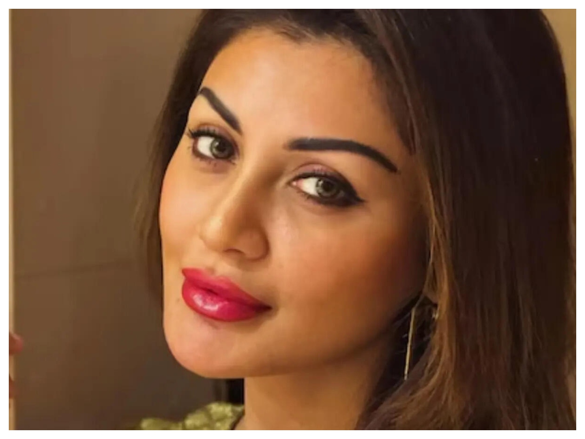 Rimi sen Quit Bollywood: रिमी सेन ने छोड़ी फिल्म इंडस्ट्री, अब दुबई में कर रही हैं ये काम - Photo Gallery