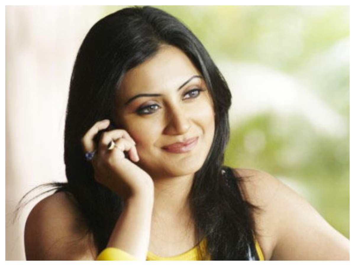 Rimi sen Quit Bollywood: रिमी सेन ने छोड़ी फिल्म इंडस्ट्री, अब दुबई में कर रही हैं ये काम - Photo Gallery