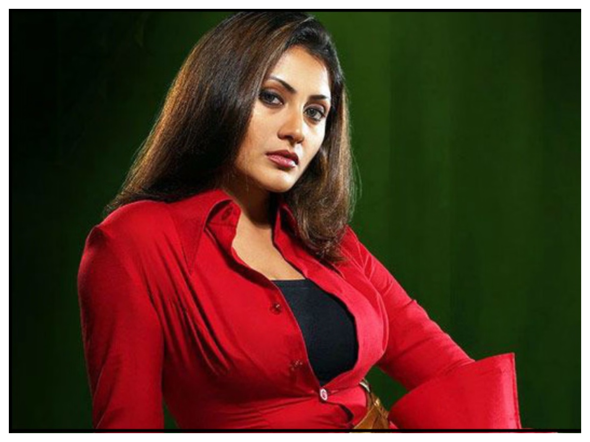 Rimi sen Quit Bollywood: रिमी सेन ने छोड़ी फिल्म इंडस्ट्री, अब दुबई में कर रही हैं ये काम - Photo Gallery