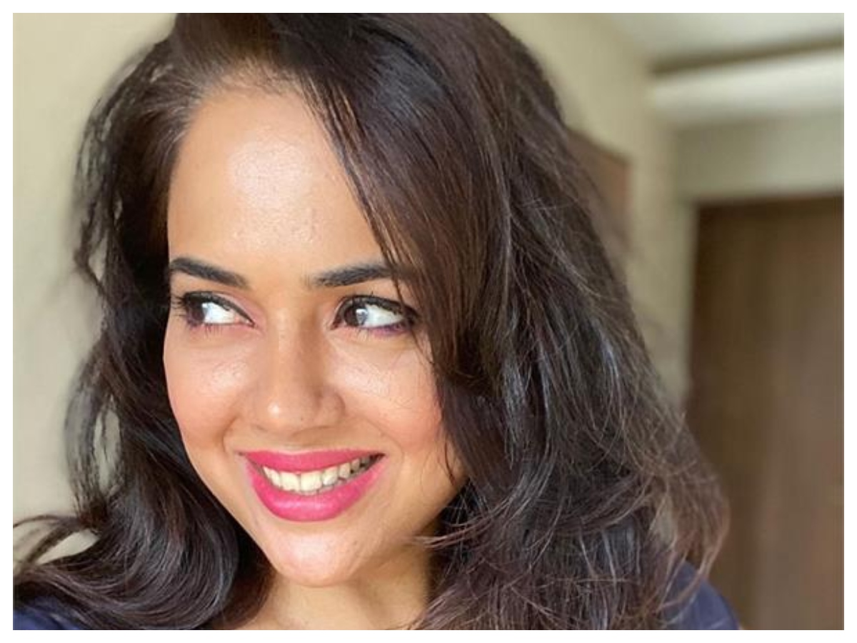 Sameera-reddy-glamour: स्टेटस दिखाने के लिए खरीदे लाखों के बैग और जैकेट, समीरा रेड्डी ने खोला राज - Photo Gallery